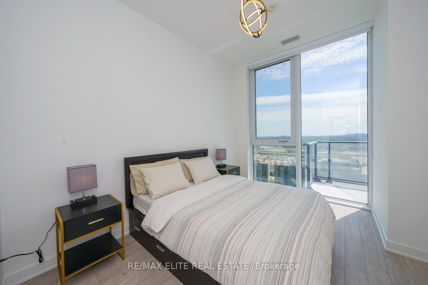 105 Oneida Crescent, Unit PH 10 thumbnail 7