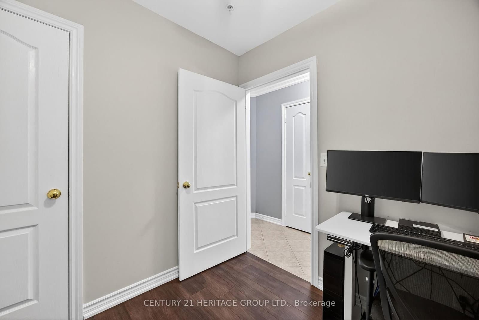 112 Simcoe Road, Unit 214 thumbnail 14
