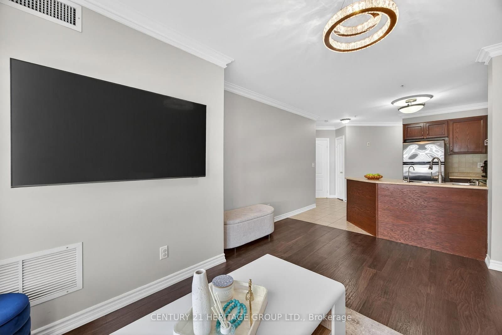 112 Simcoe Road, Unit 214 thumbnail 22