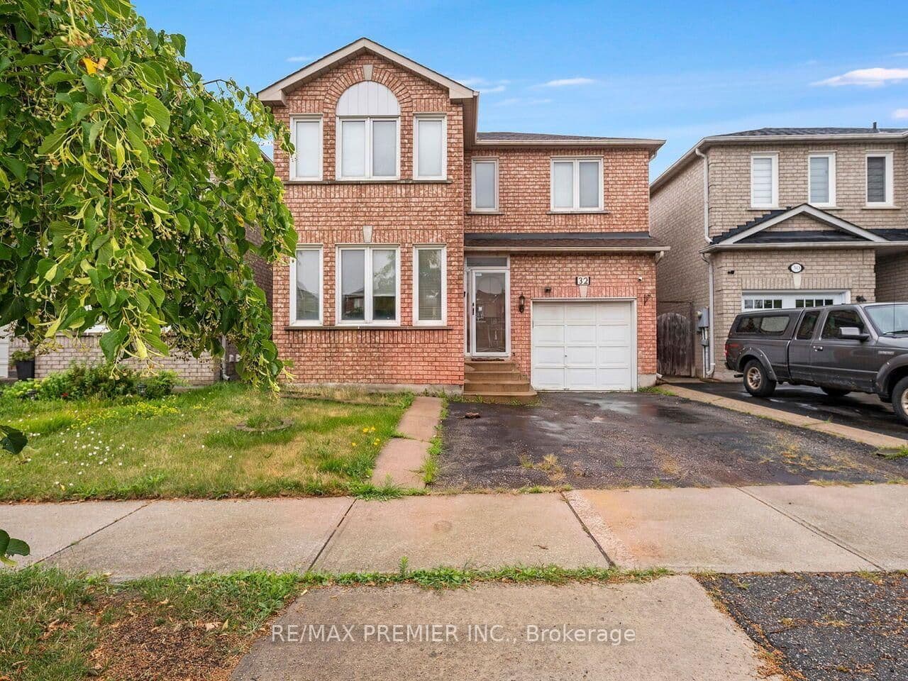 32 Stonebriar Drive thumbnail 2