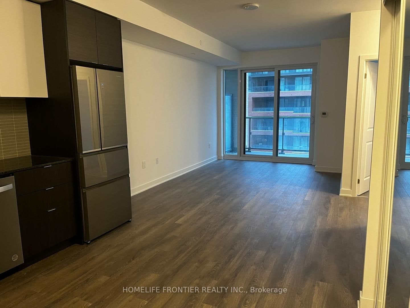100 Eagle Rock Way, Unit 809 thumbnail 3