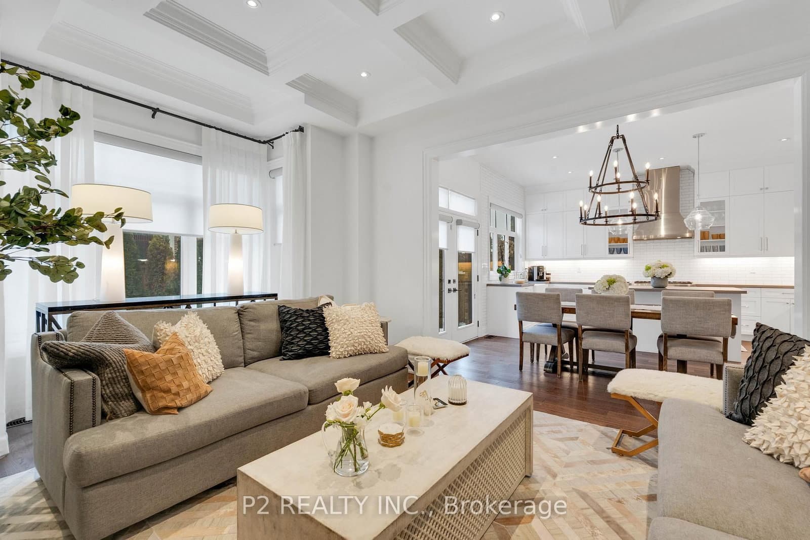 10 King Boulevard - Image 1