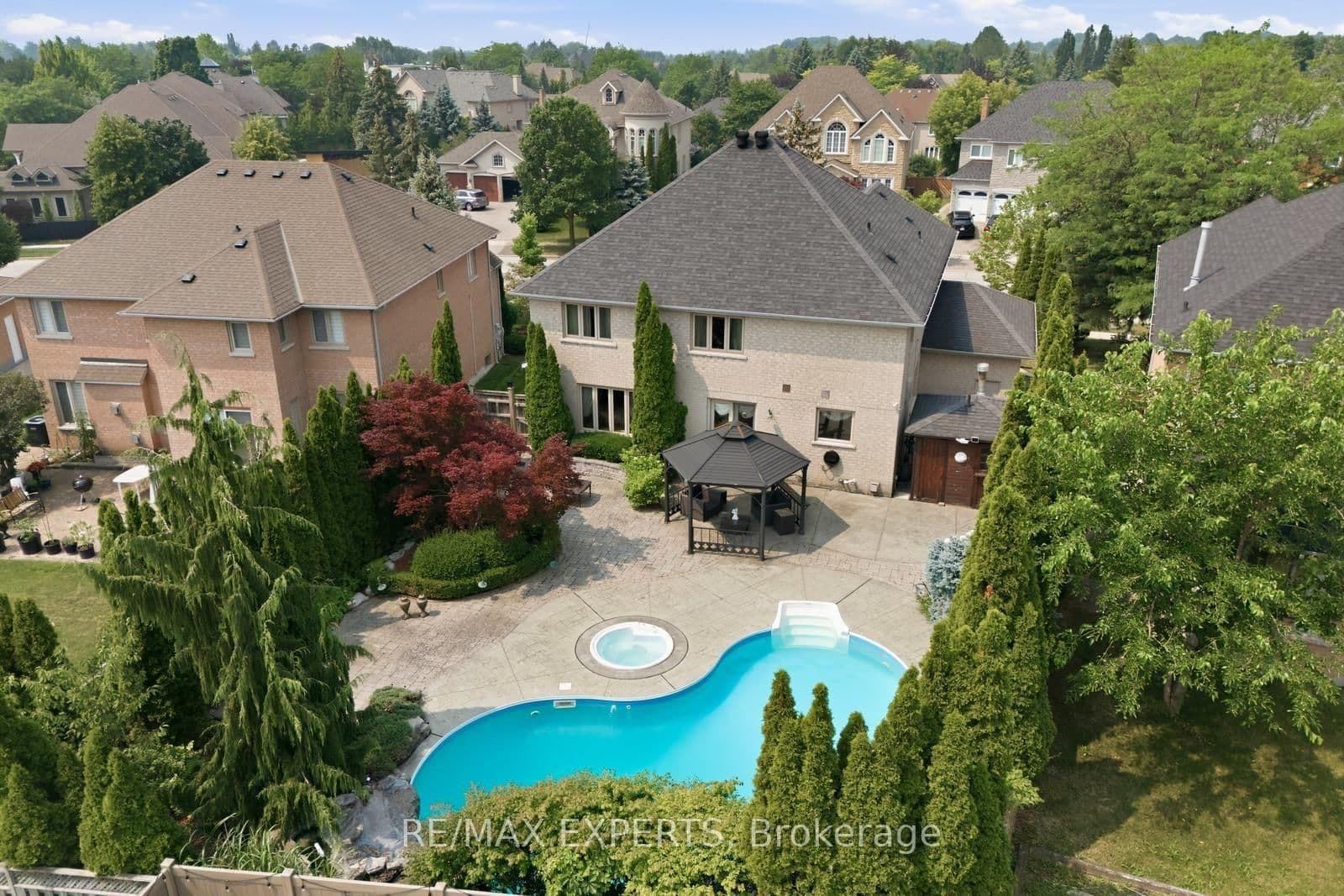 215 Velmar Drive thumbnail 43