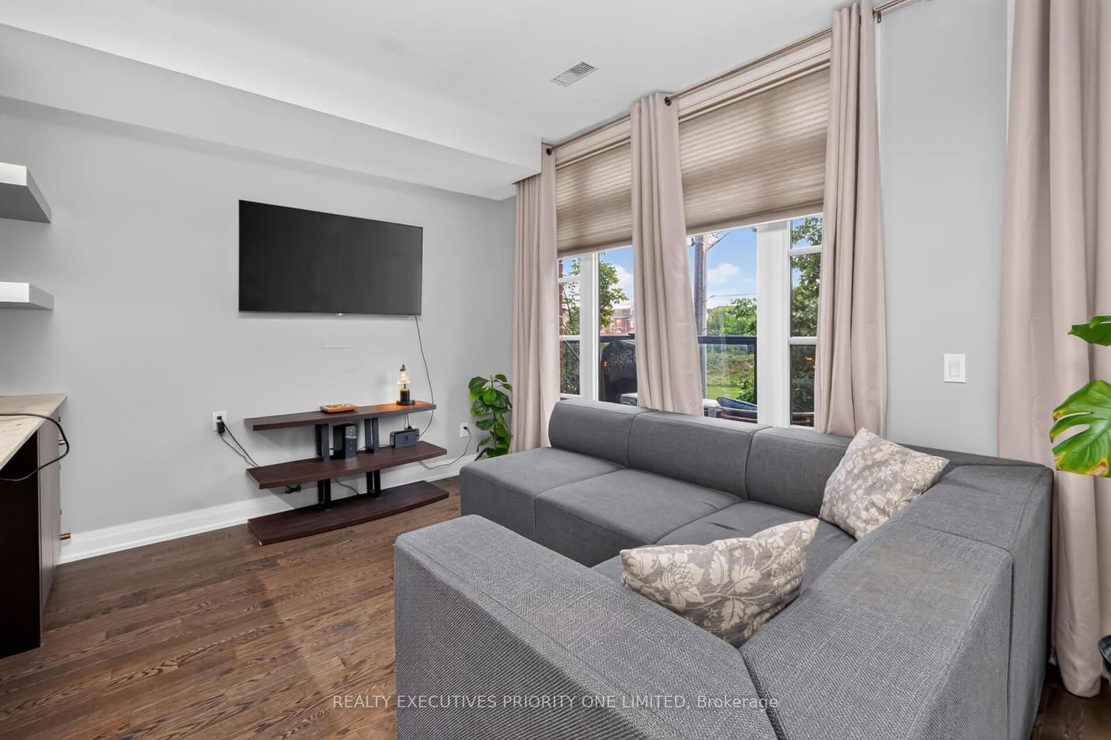 8161 Kipling Avenue, Unit 59 thumbnail 6
