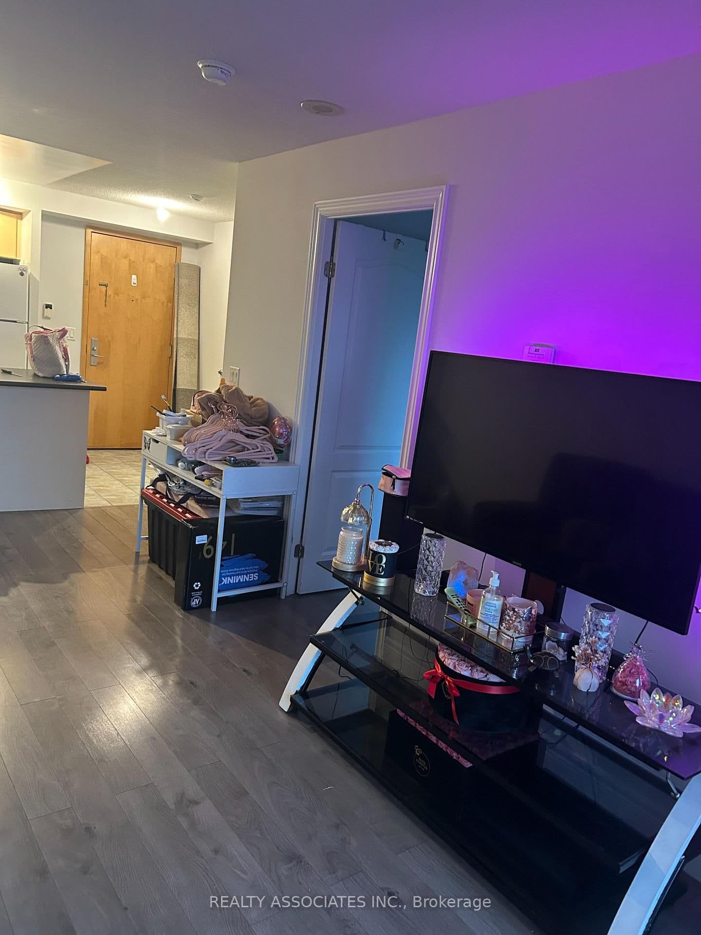 62 Suncrest Boulevard, Unit 902 thumbnail 6