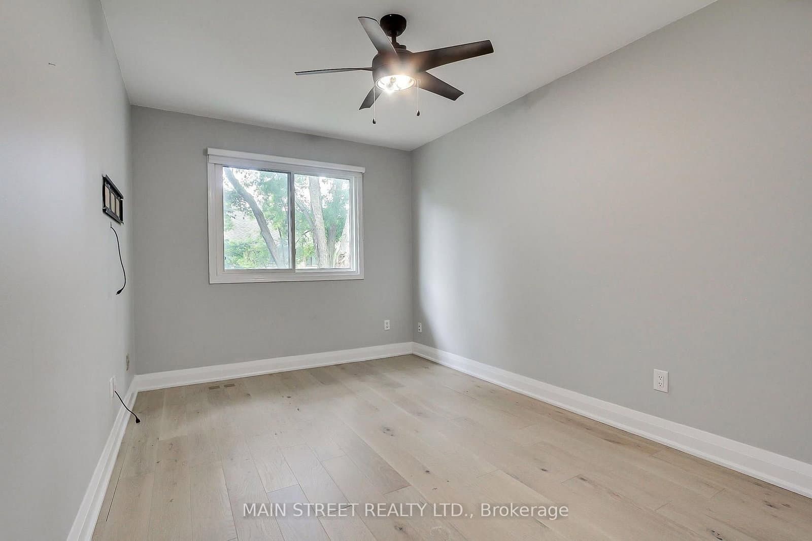 27 Murdock Avenue thumbnail 26