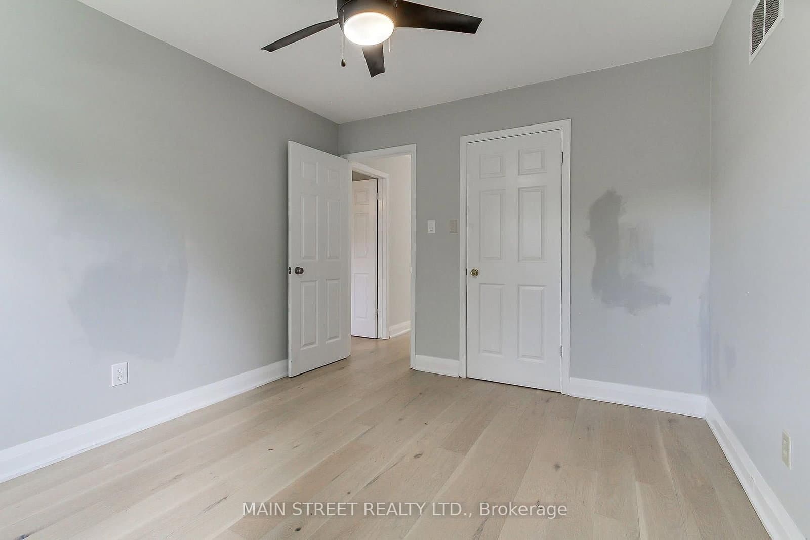 27 Murdock Avenue thumbnail 29