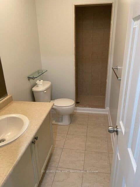 71 Vaughan Boulevard, Unit Basement thumbnail 4