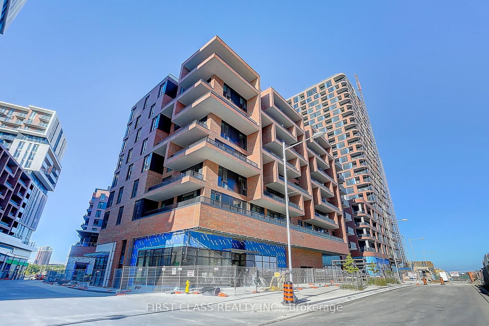 38 Simcoe Promenade, Unit 514C thumbnail 2