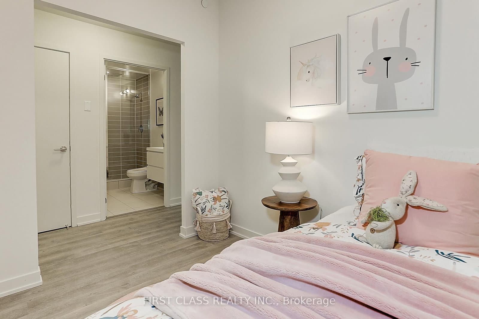 38 Simcoe Promenade, Unit 514C thumbnail 6