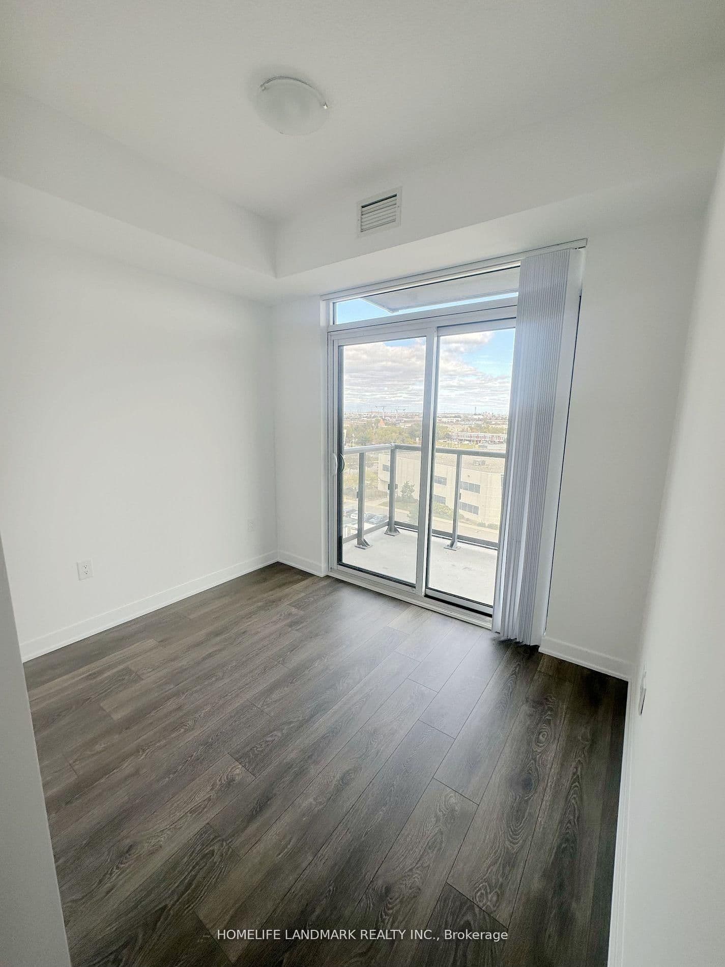 60 Honeycrisp Crescent, Unit 719 thumbnail 6