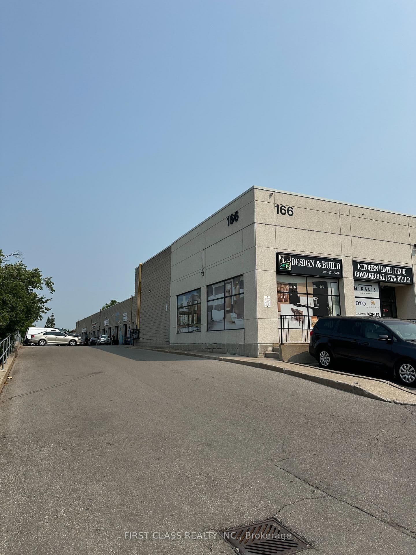 166 Bullock Drive, Unit 12 thumbnail 2