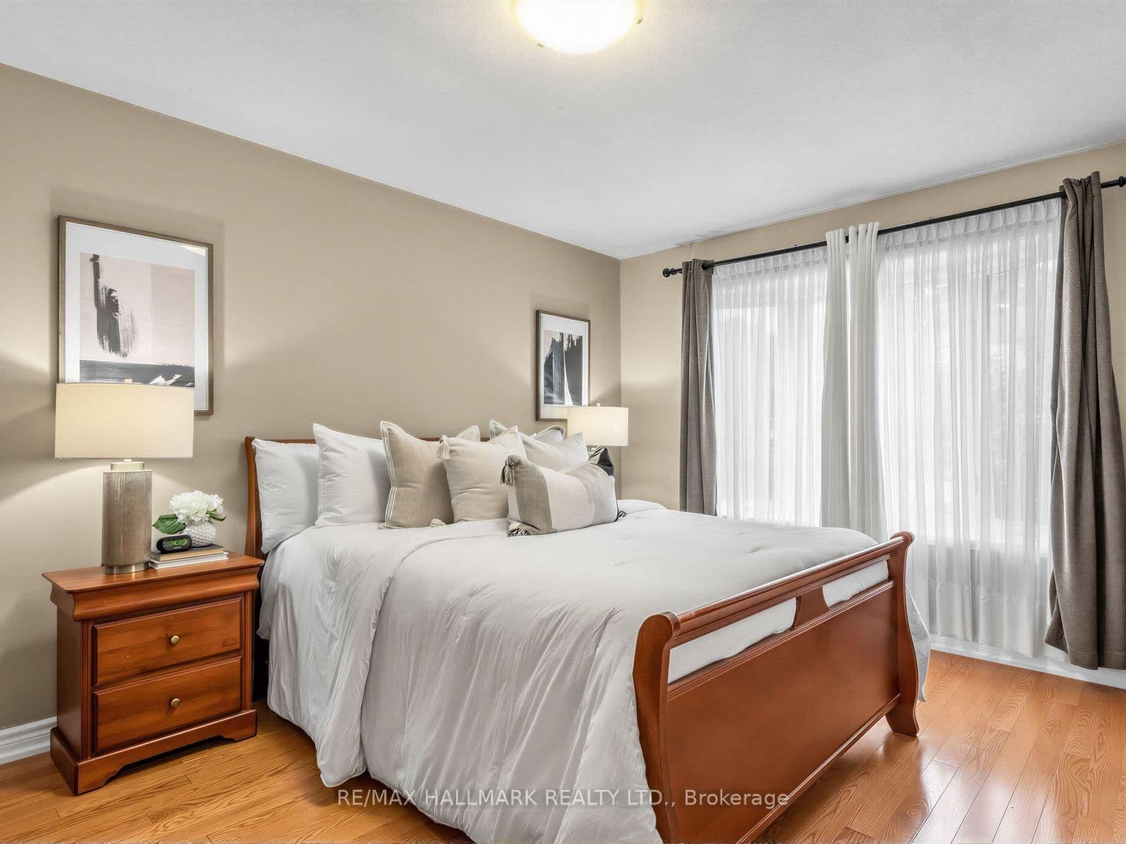 185 Aurora Heights Drive thumbnail 21