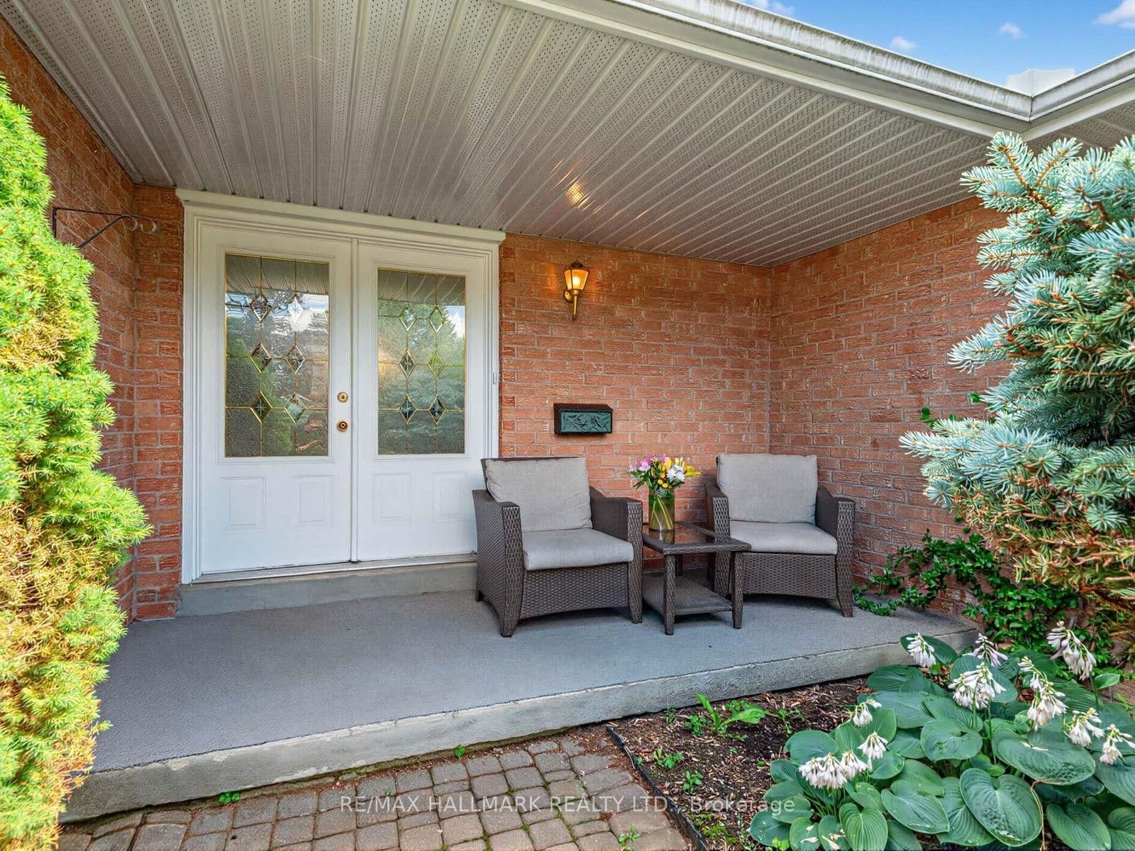 185 Aurora Heights Drive thumbnail 4