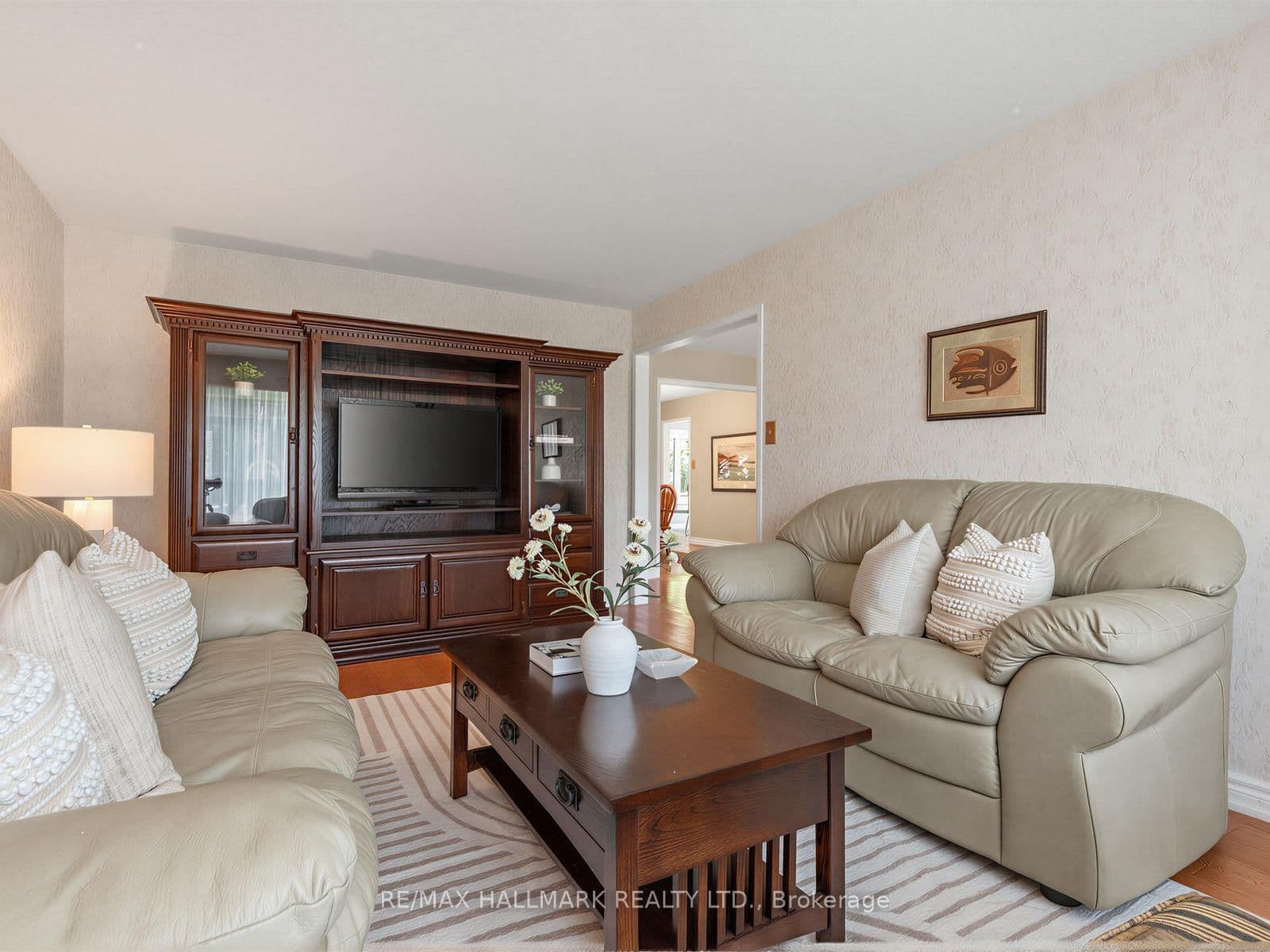 185 Aurora Heights Drive thumbnail 7