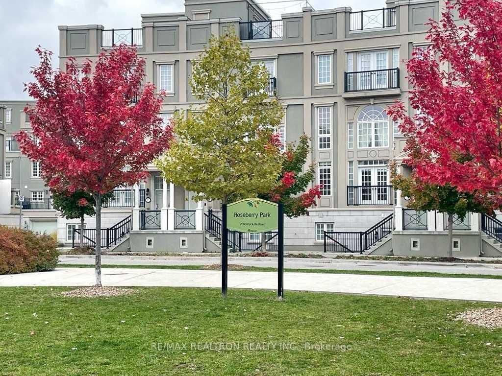 111 Upper Duke Crescent, Unit 701 thumbnail 2