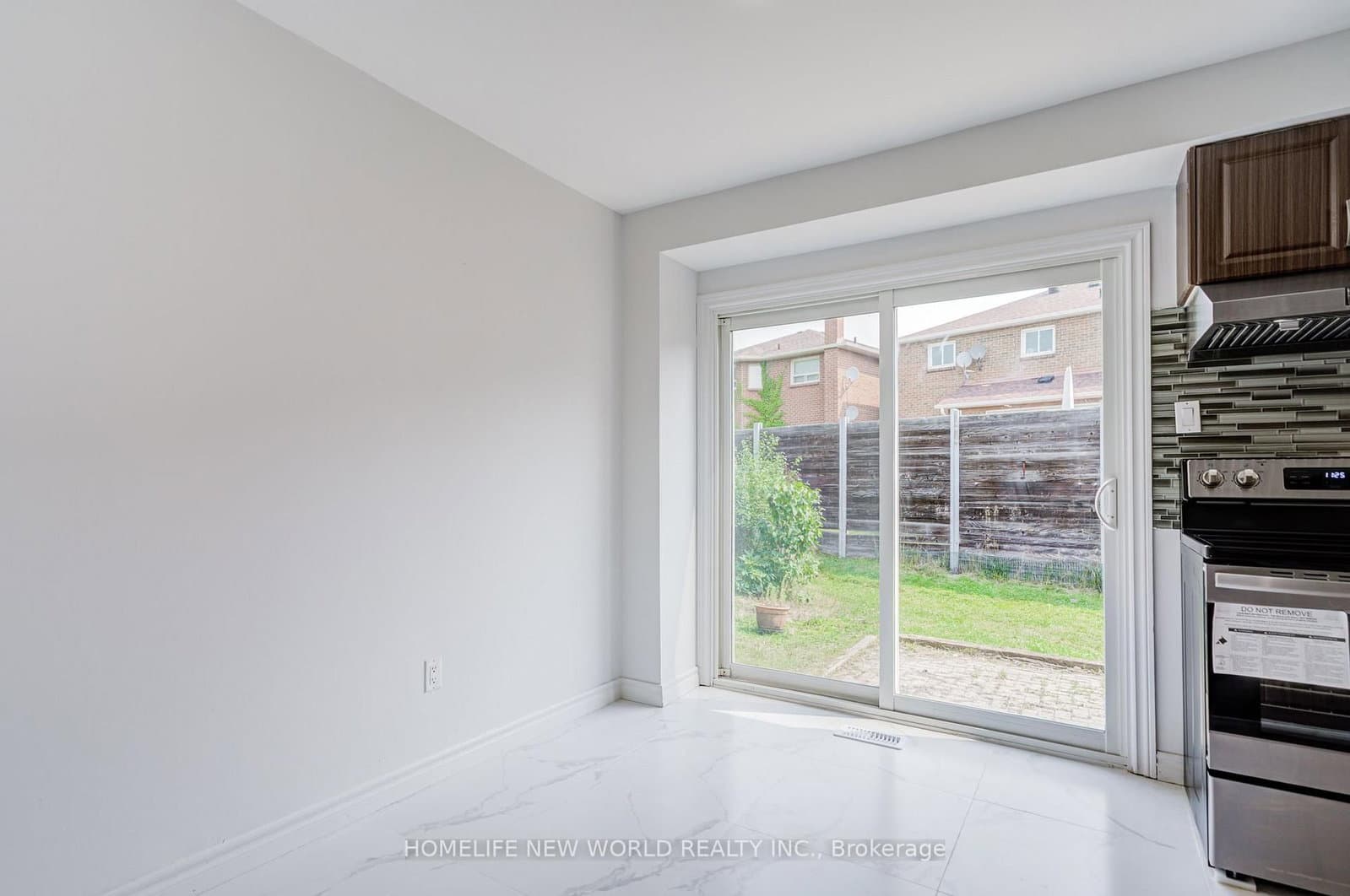94 Hord Crescent thumbnail 22