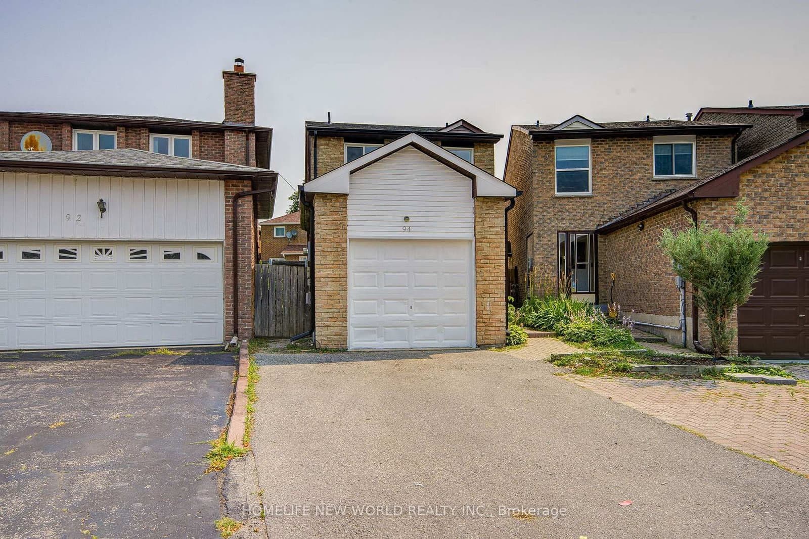 94 Hord Crescent thumbnail 4