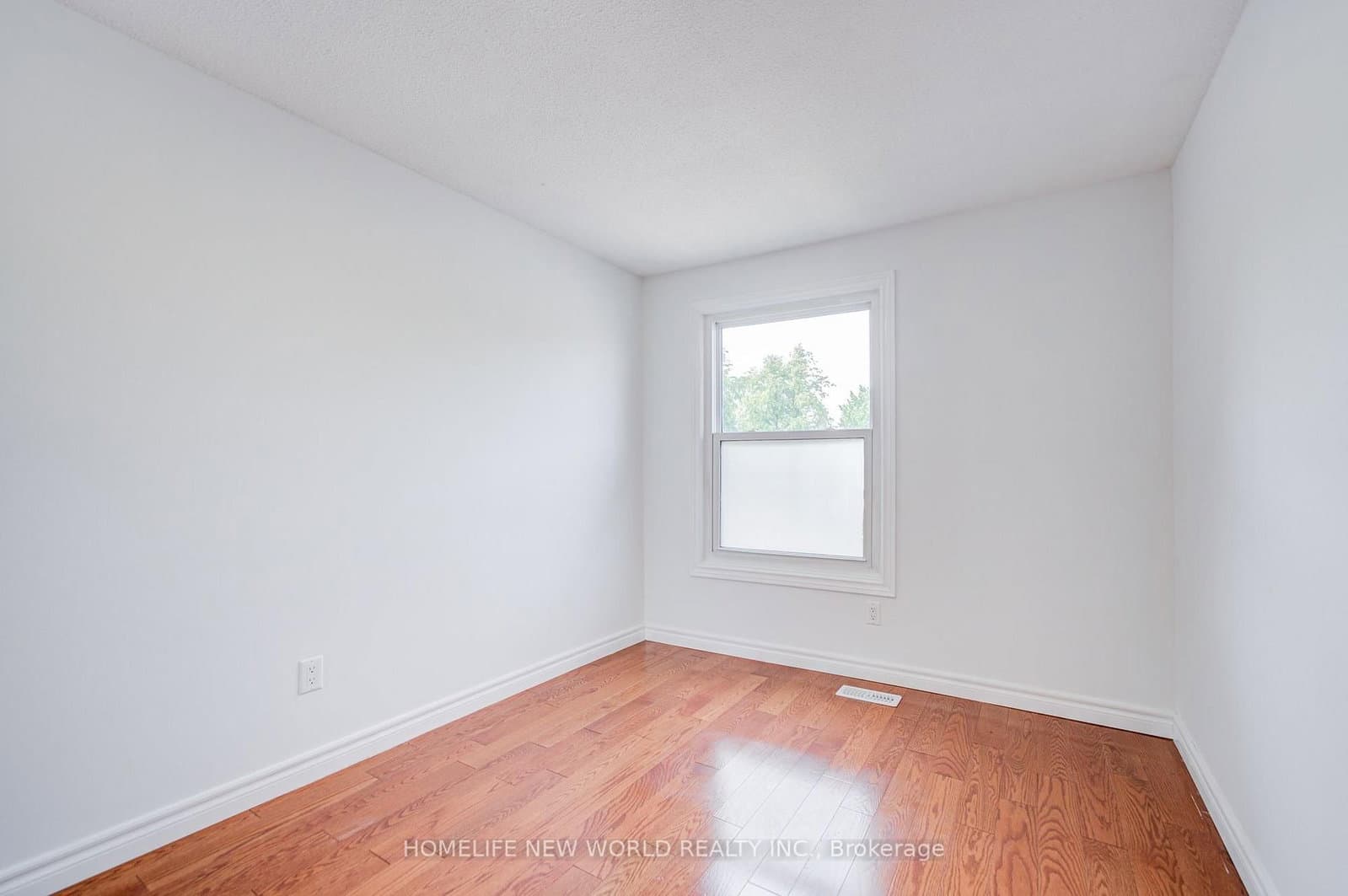 94 Hord Crescent thumbnail 41