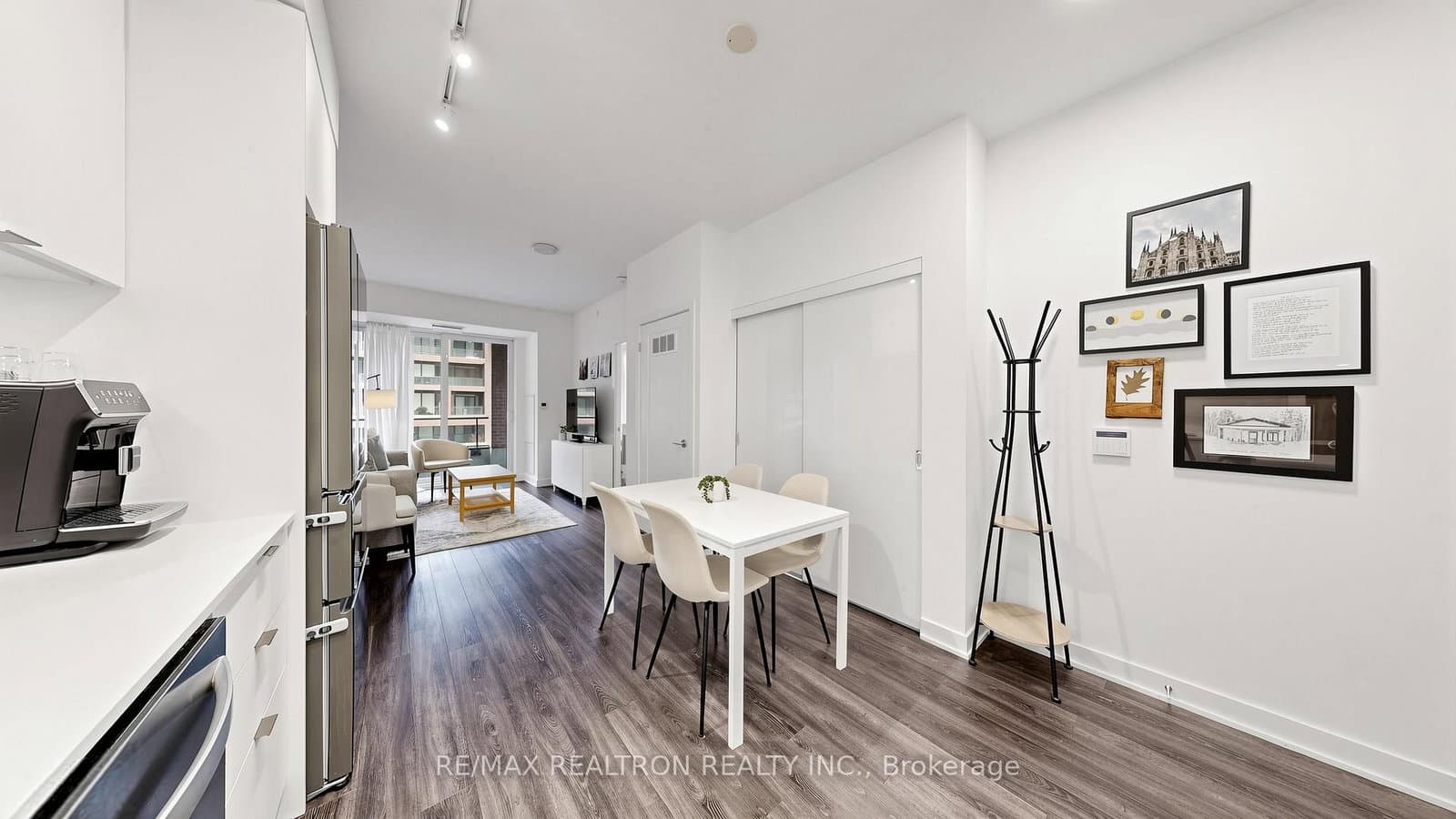 100 Eagle Rock Way, Unit 216 thumbnail 12