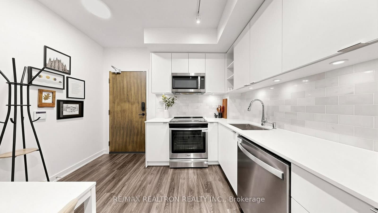 100 Eagle Rock Way, Unit 216 thumbnail 14
