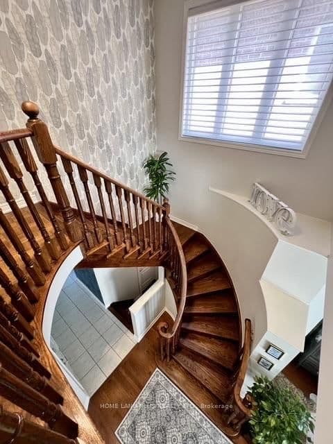 48 Langhorst Crescent thumbnail 15
