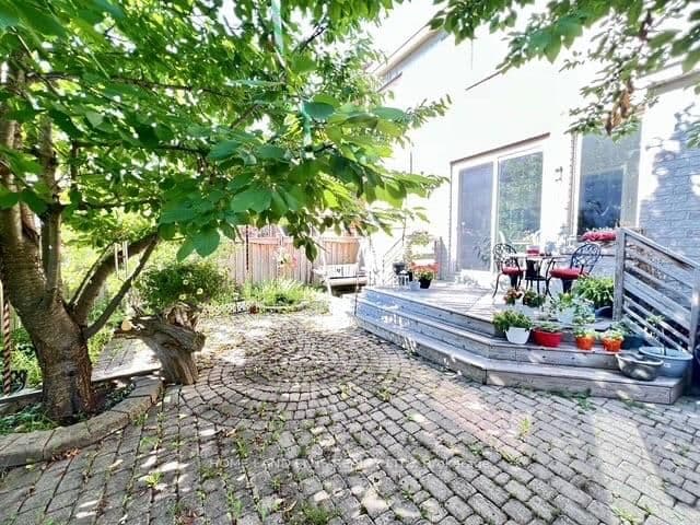 48 Langhorst Crescent thumbnail 46