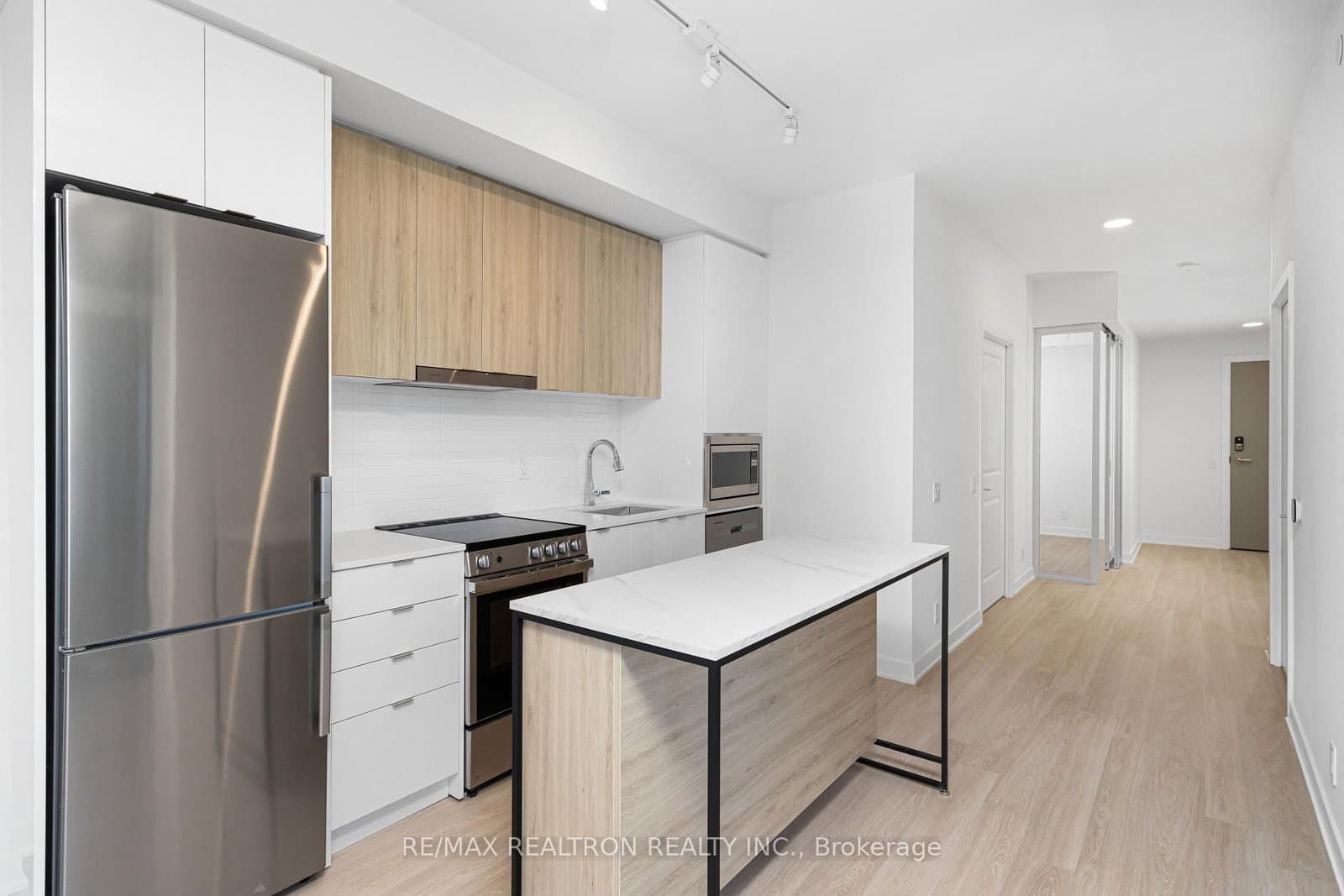 30 Upper Mall Way, Unit A620 thumbnail 9