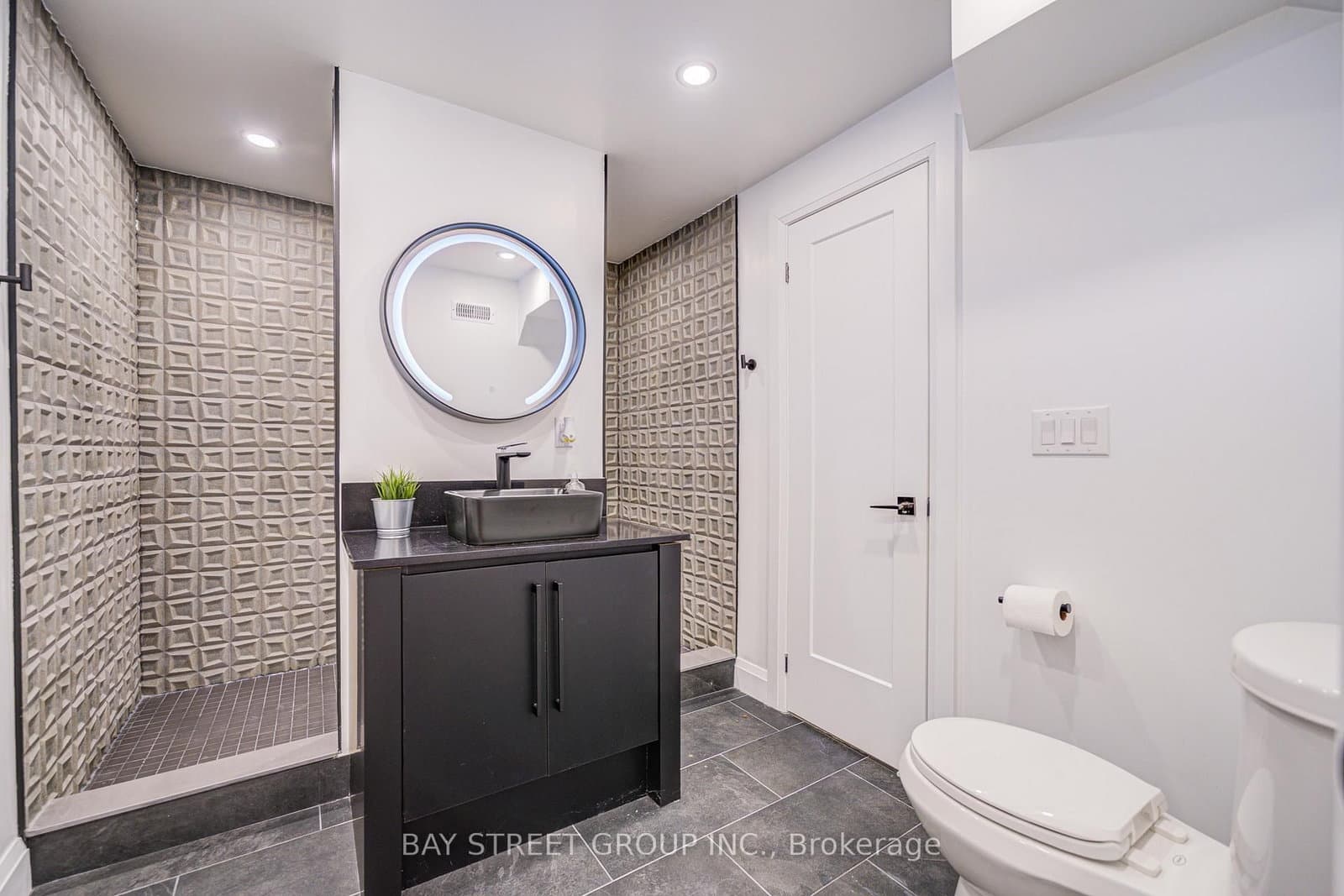 48 Coldstream Crescent thumbnail 38