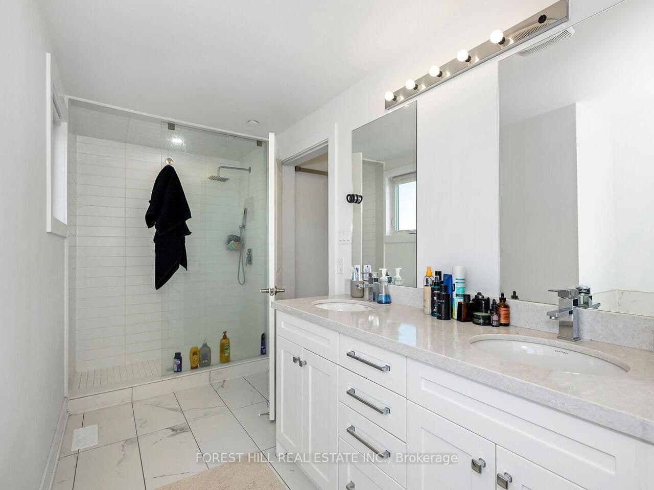 1 Hartman Avenue, Unit 5 thumbnail 24