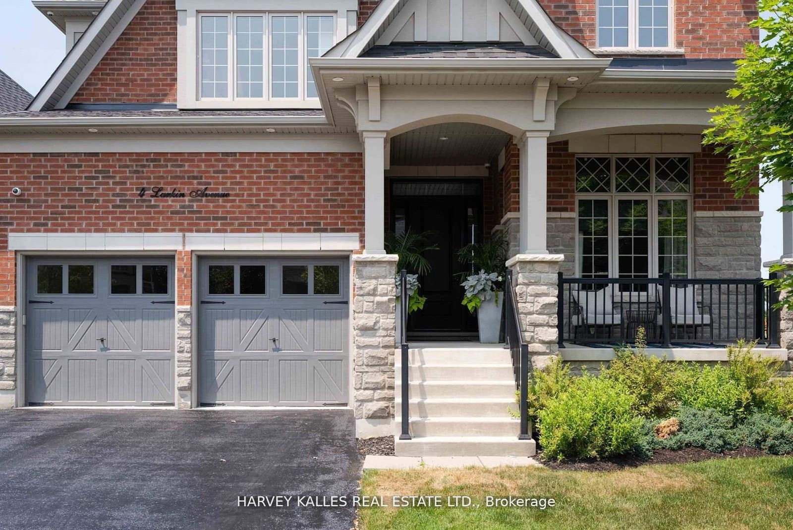 4 Larkin Avenue thumbnail 3