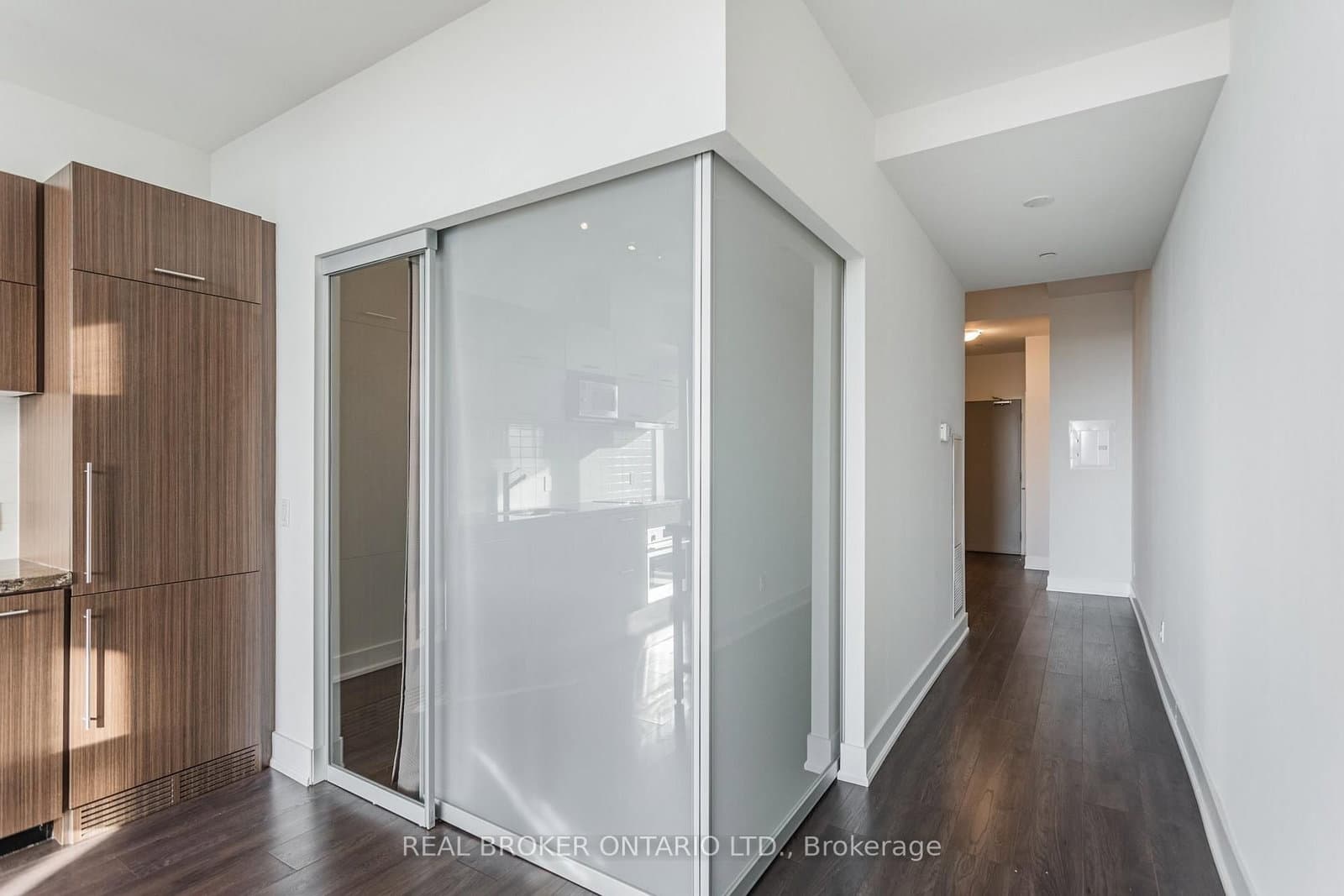 180 Enterprise Boulevard, Unit 610 thumbnail 12