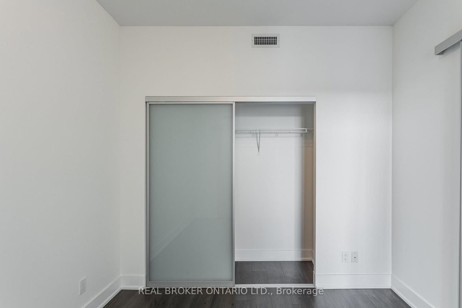 180 Enterprise Boulevard, Unit 610 thumbnail 16