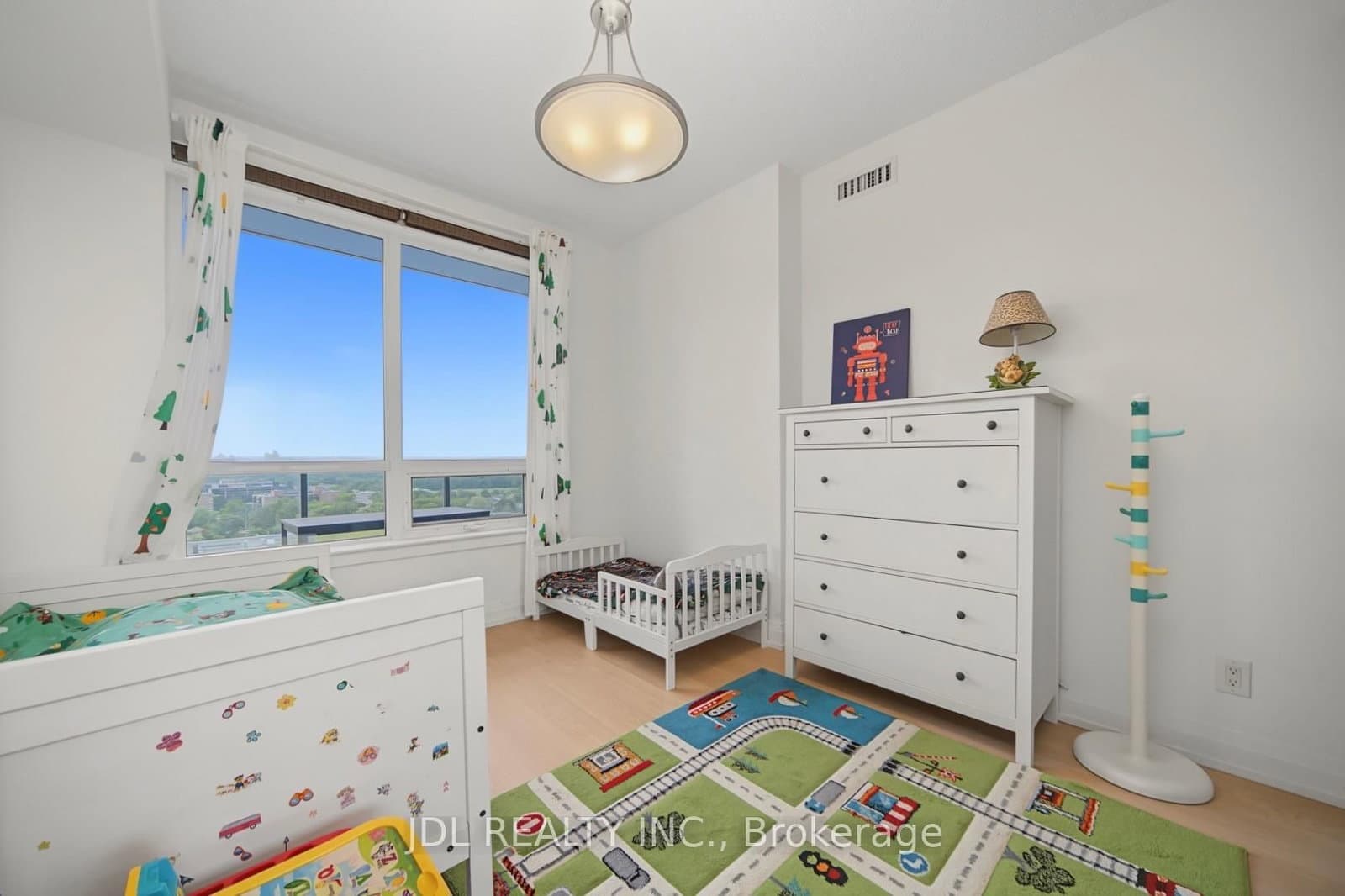 7165 Yonge Street, Unit 902 thumbnail 28