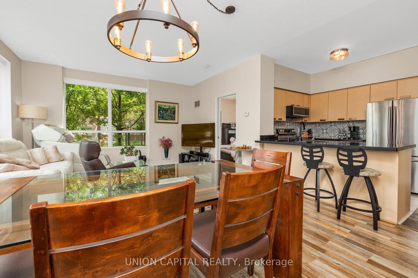 48 Suncrest Boulevard, Unit 102 thumbnail 11