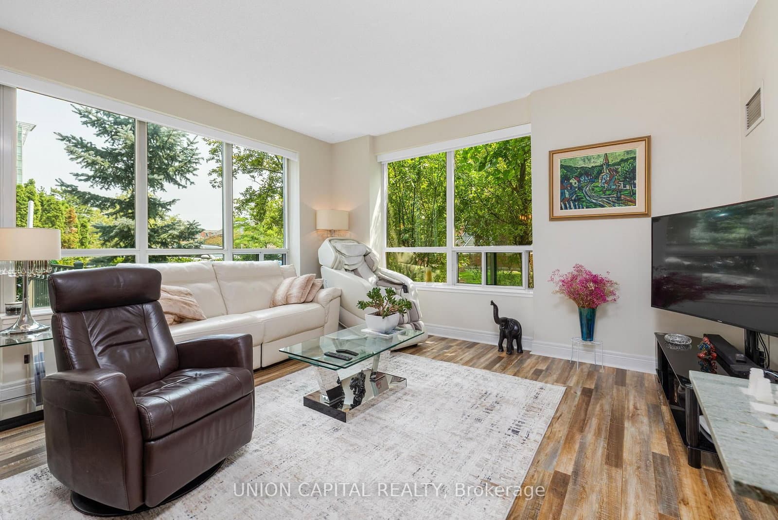 48 Suncrest Boulevard, Unit 102 thumbnail 17