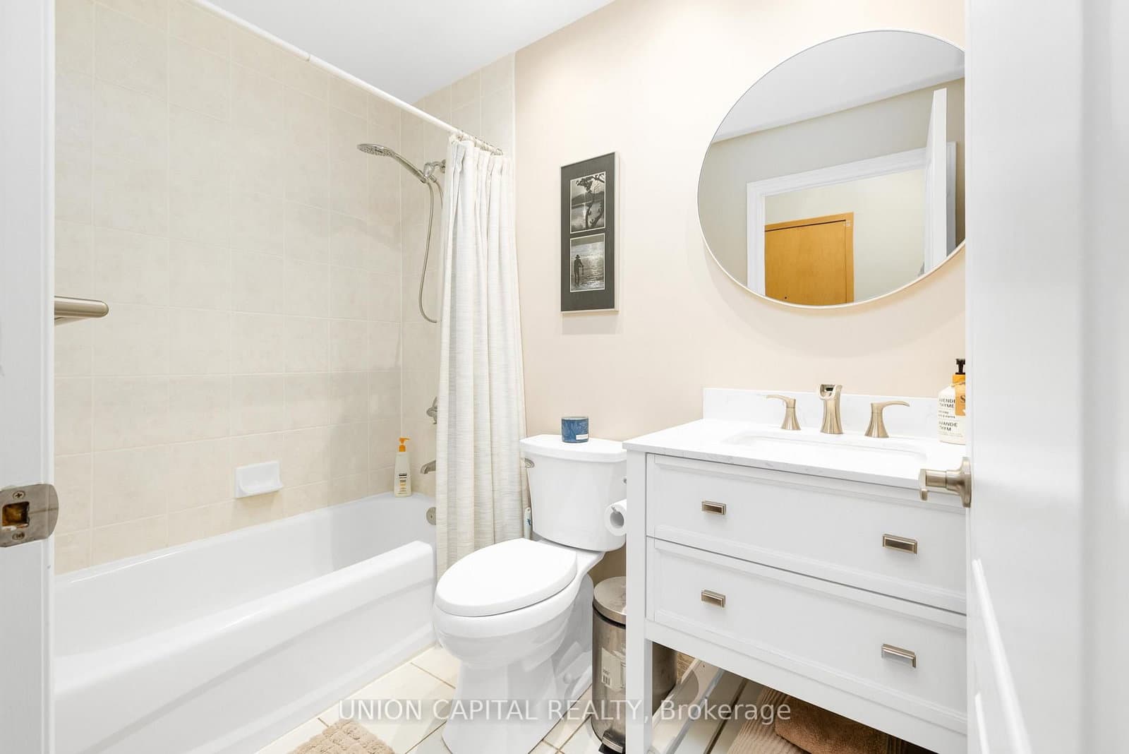 48 Suncrest Boulevard, Unit 102 thumbnail 8