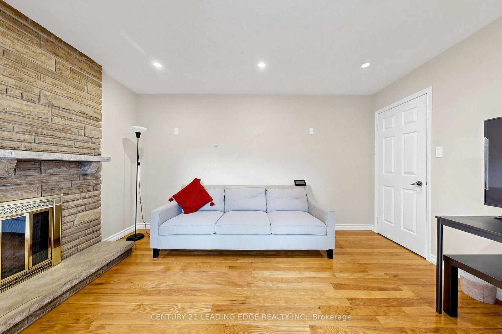 1 Briarwood Road thumbnail 15