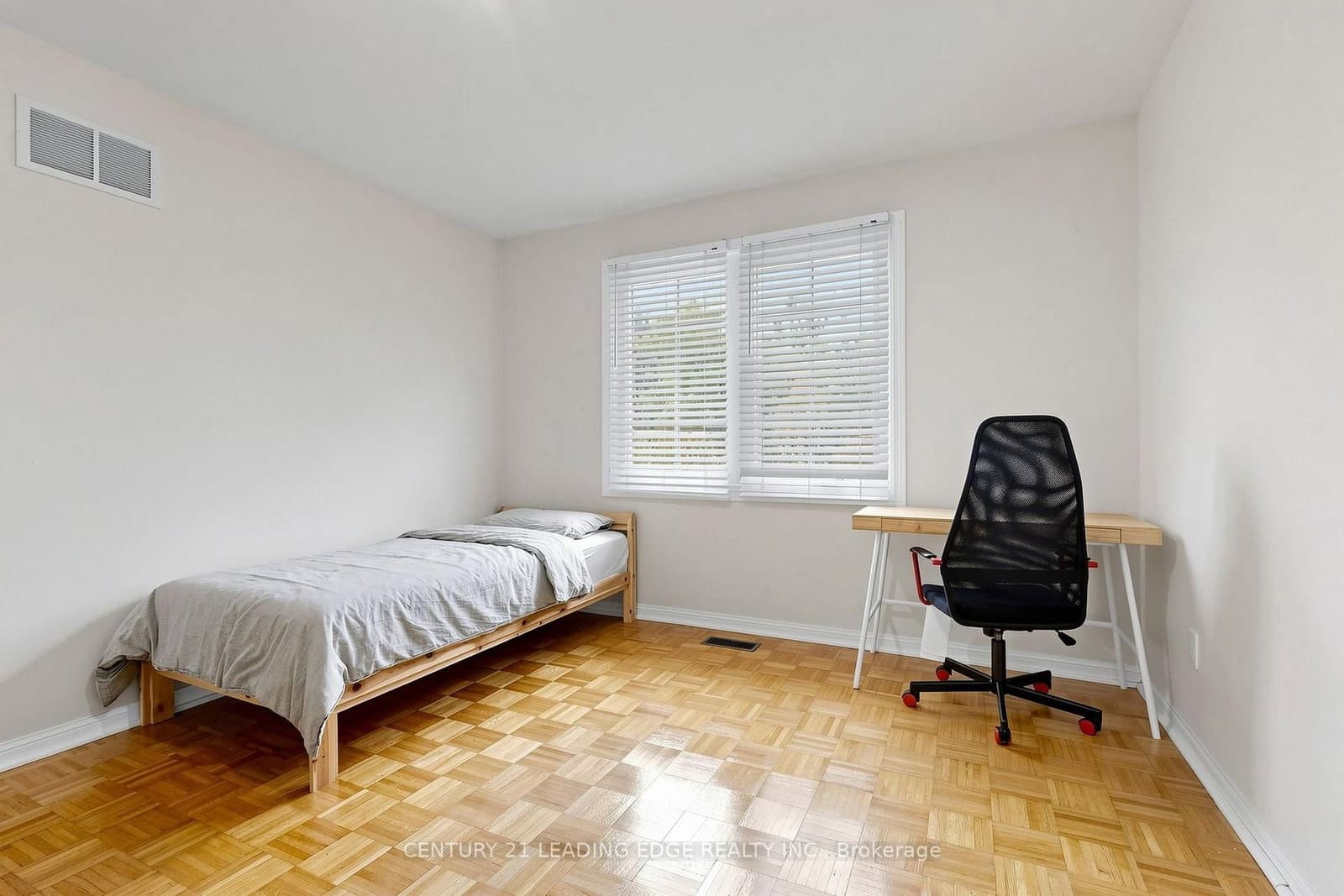 1 Briarwood Road thumbnail 27