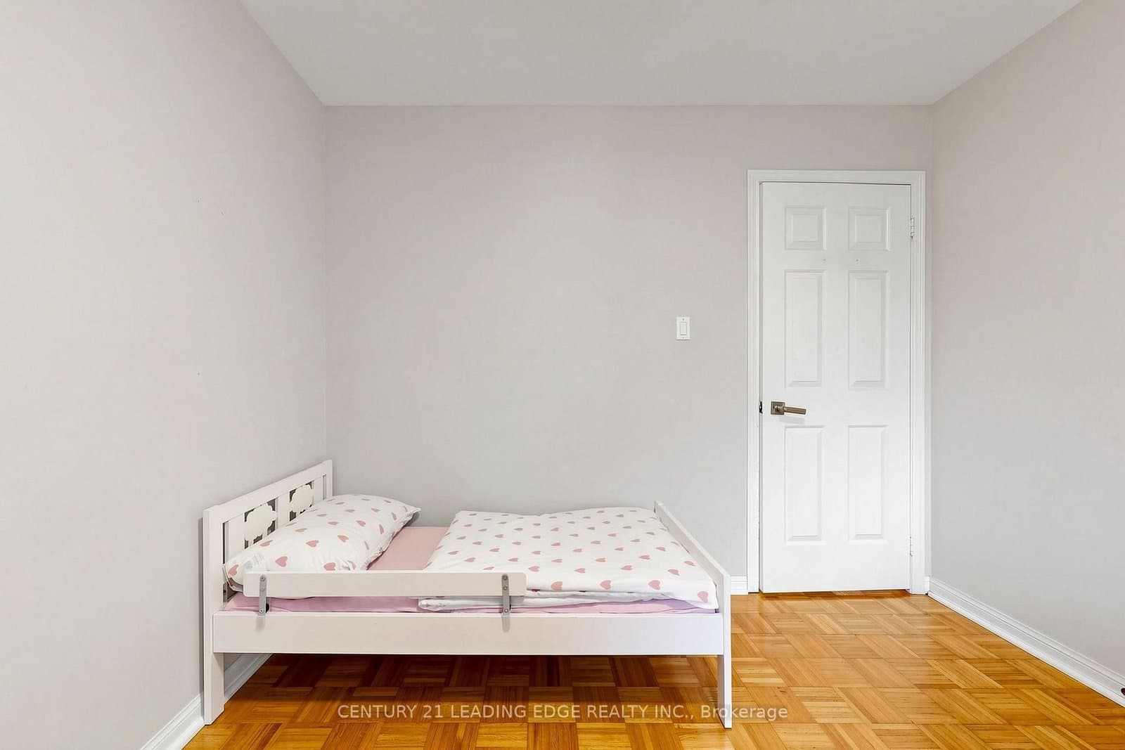 1 Briarwood Road thumbnail 32