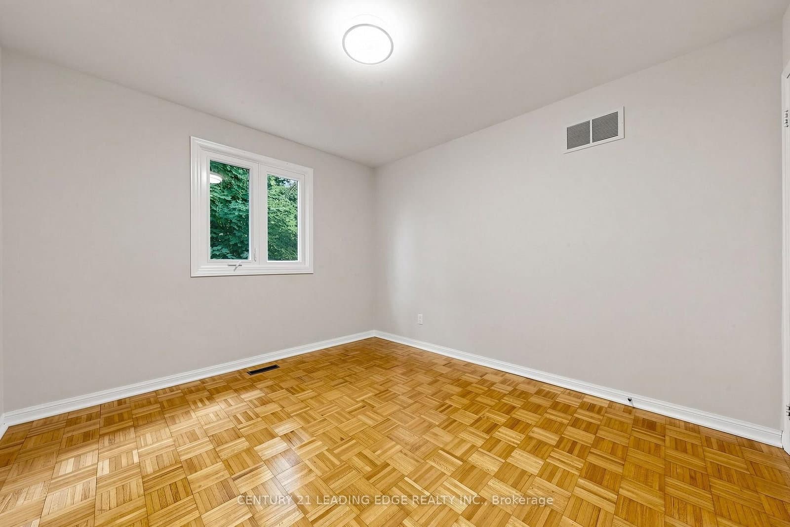 1 Briarwood Road thumbnail 33