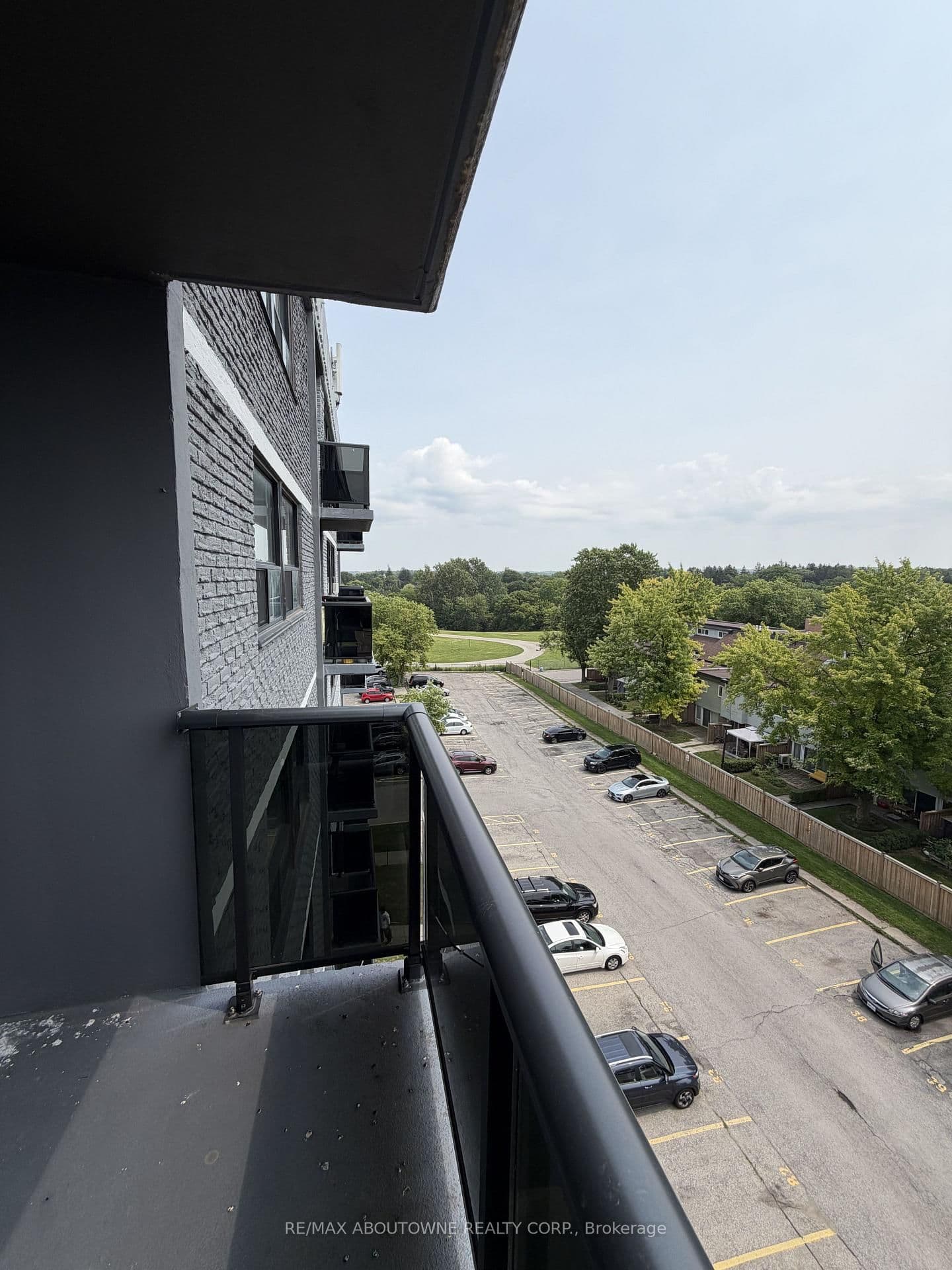 147 Wellington Street W, Unit 614 thumbnail 15