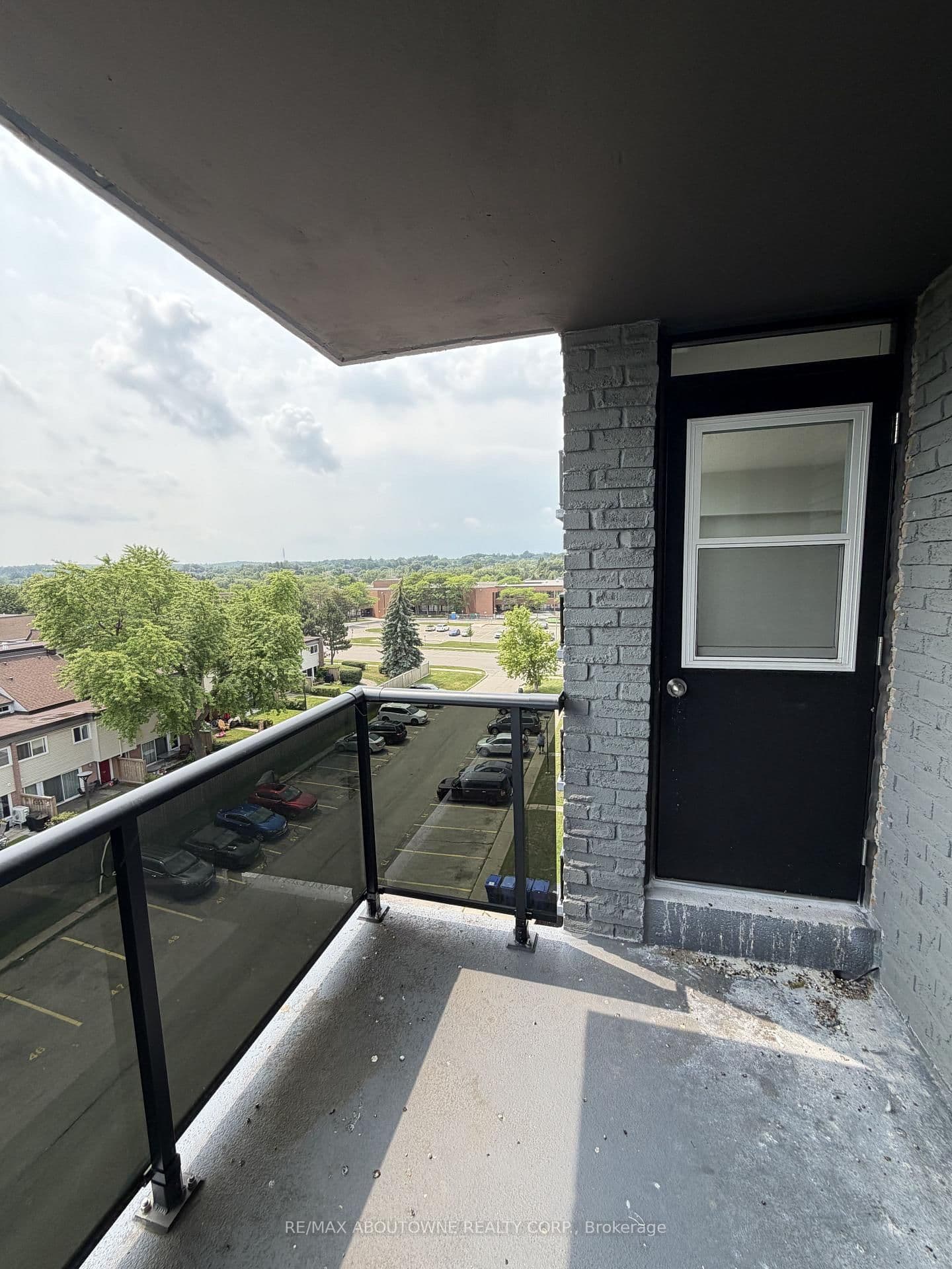 147 Wellington Street W, Unit 614 thumbnail 16