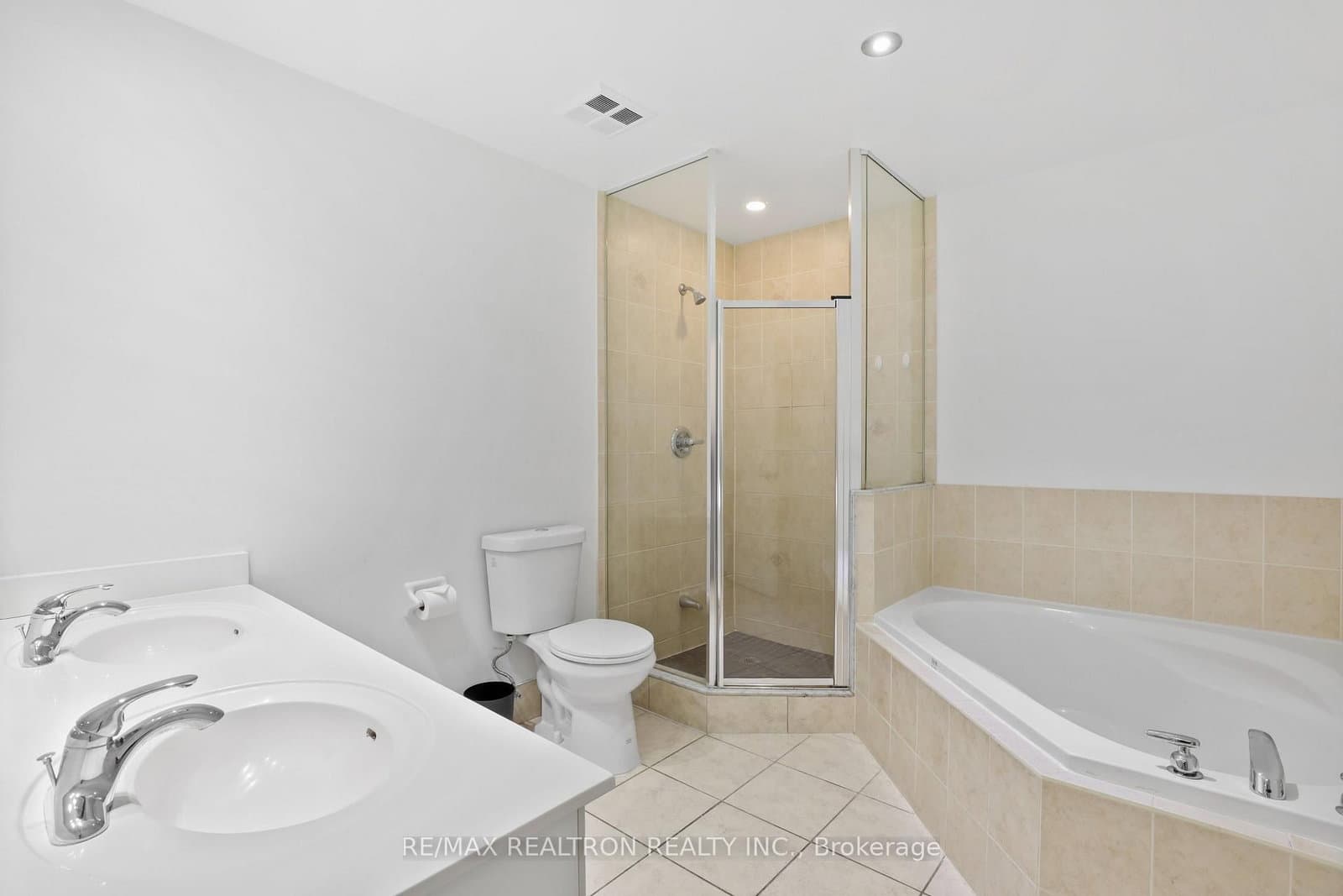 48 Suncrest Boulevard, Unit 112 thumbnail 27