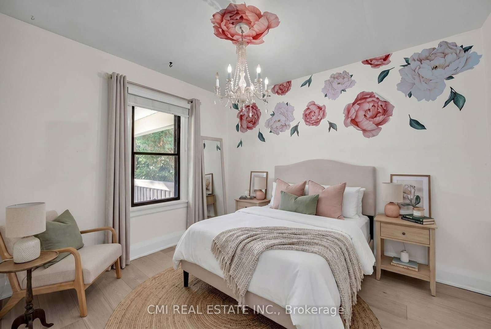 153 Clarence Street thumbnail 14