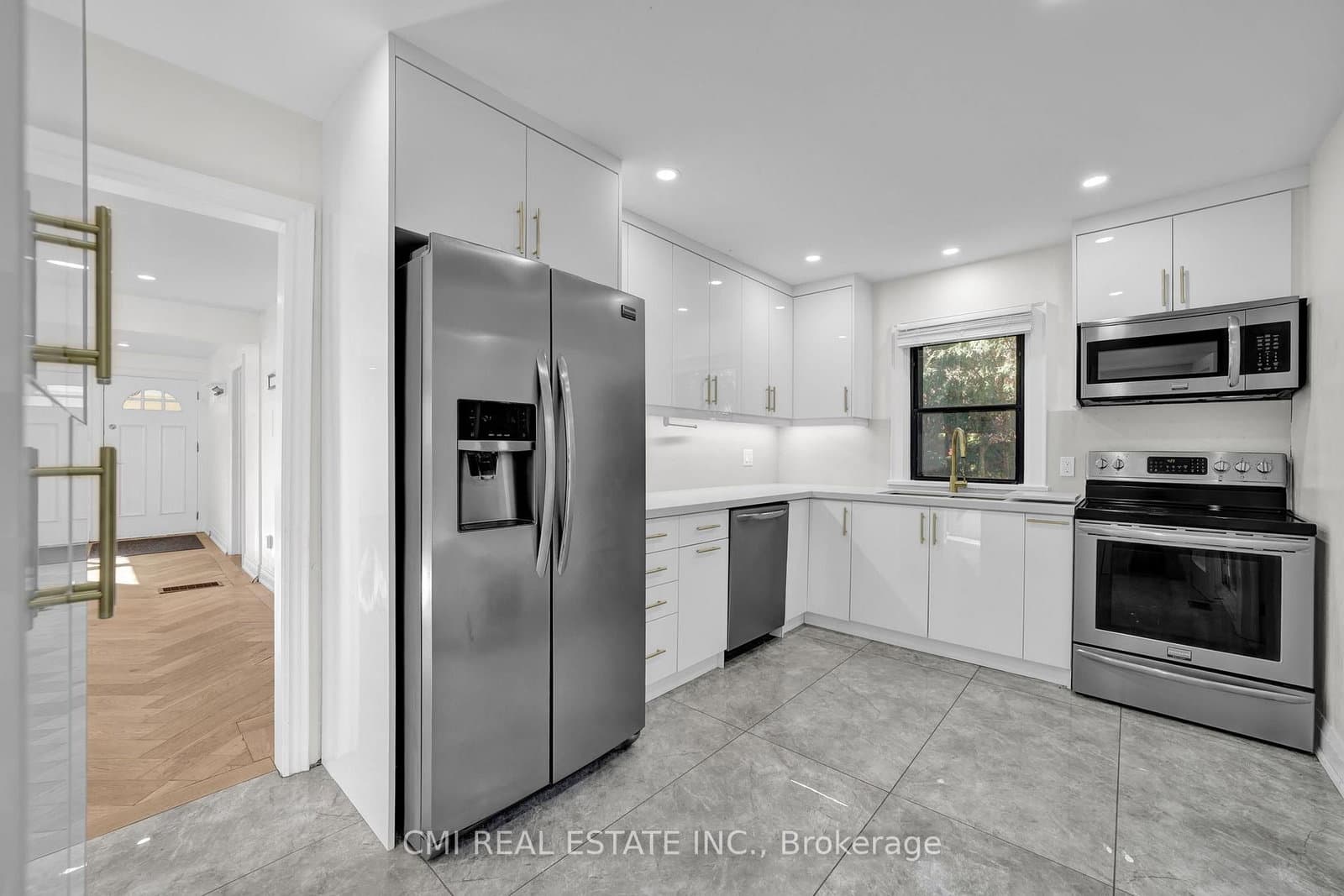 153 Clarence Street thumbnail 18