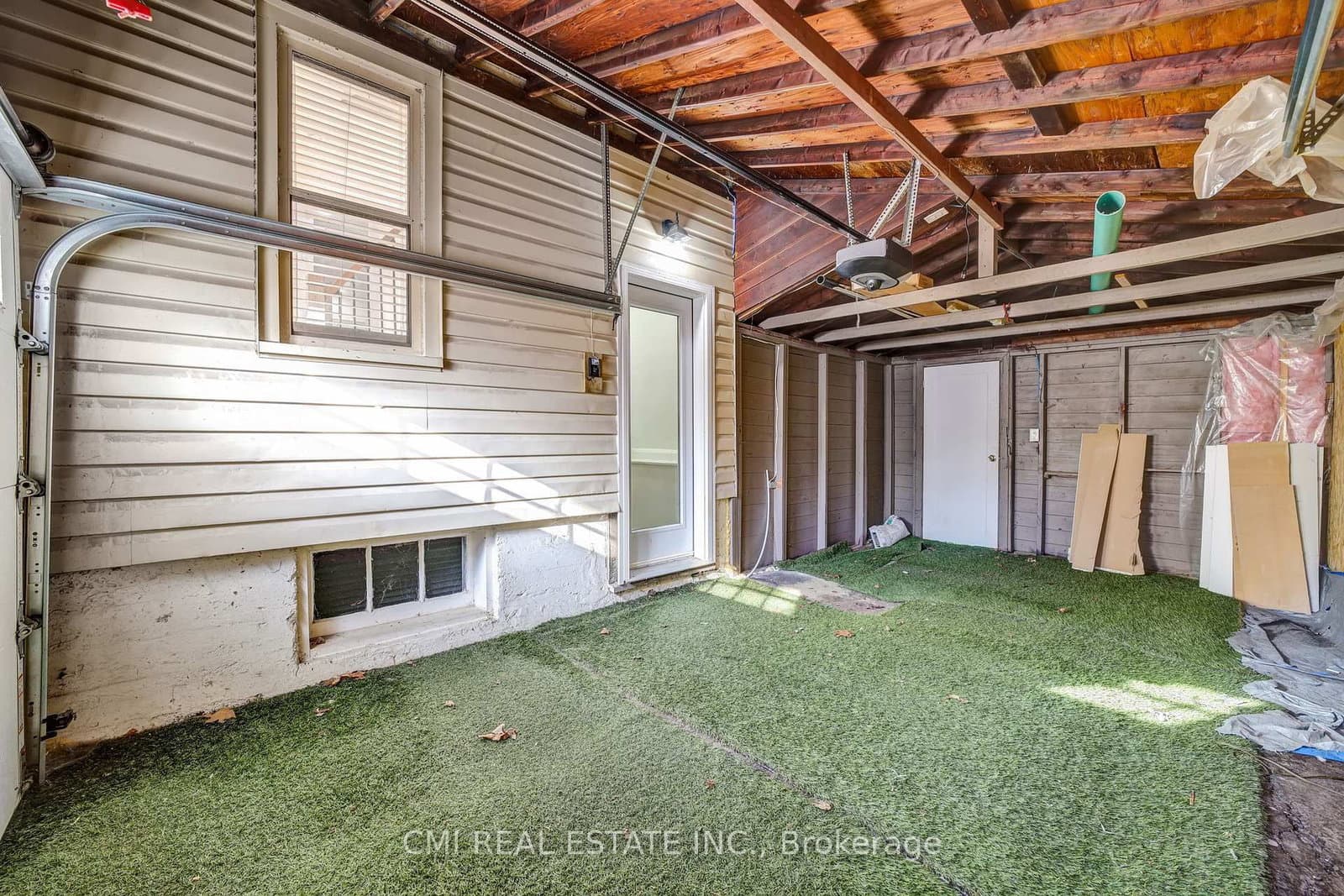 153 Clarence Street thumbnail 45