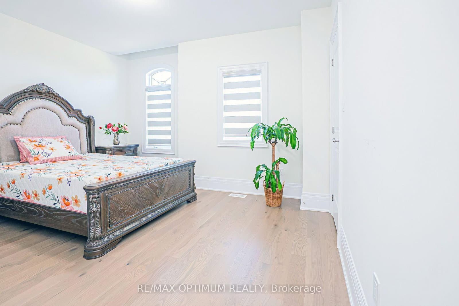 53 Kinburn Crescent thumbnail 19
