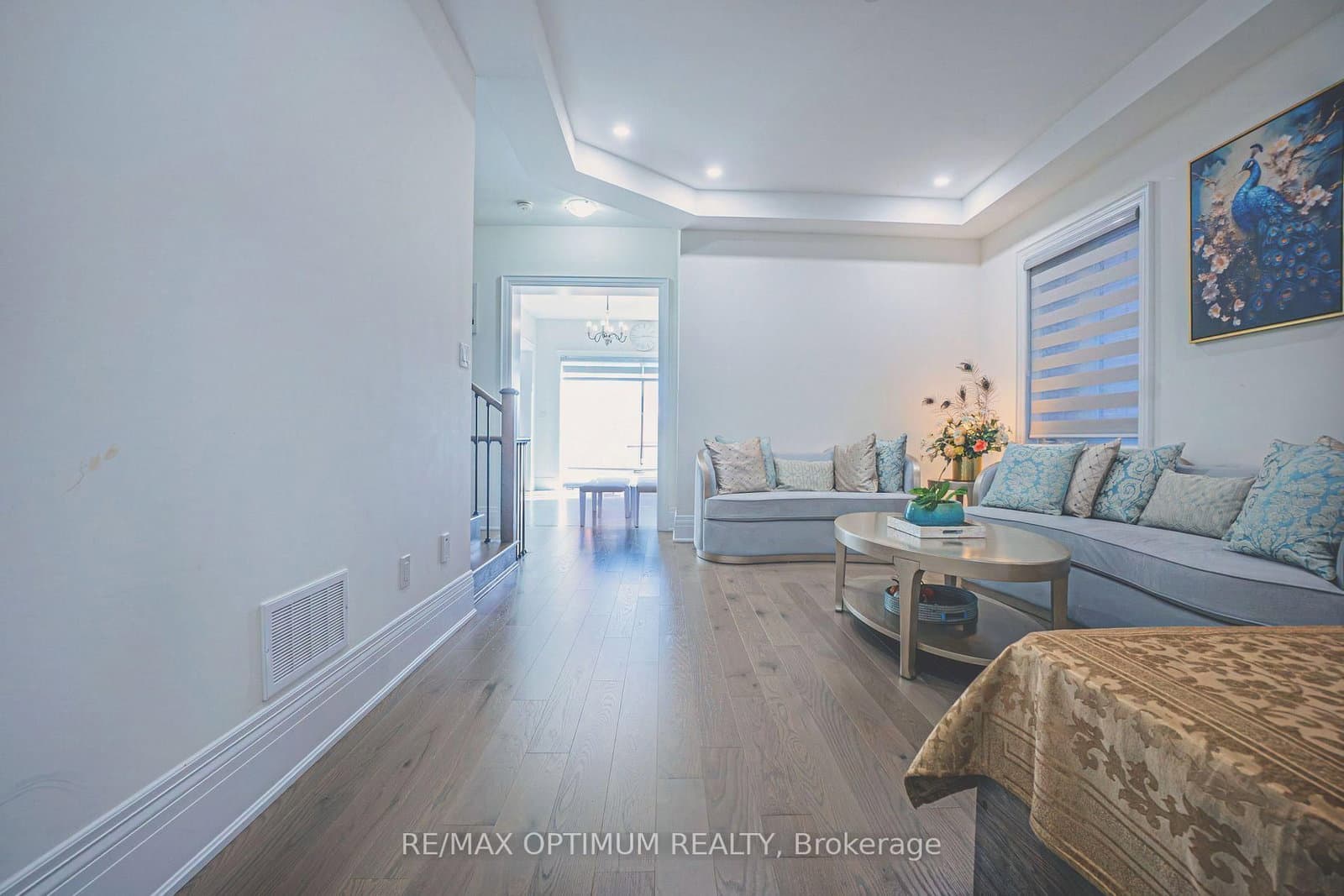 53 Kinburn Crescent thumbnail 4