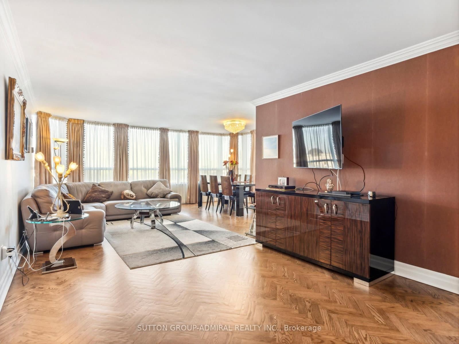 7 Townsgate Drive, Unit 604 thumbnail 3